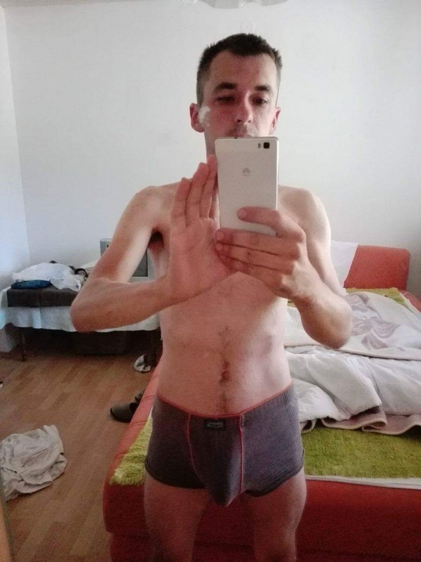 Gay sex dok spava